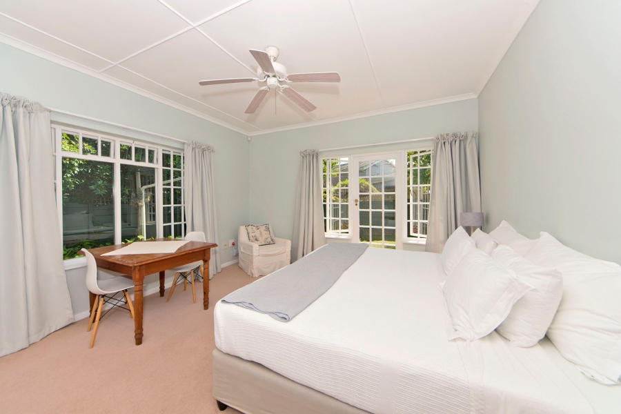 4 Bedroom Property for Sale in Leisure Isle Western Cape